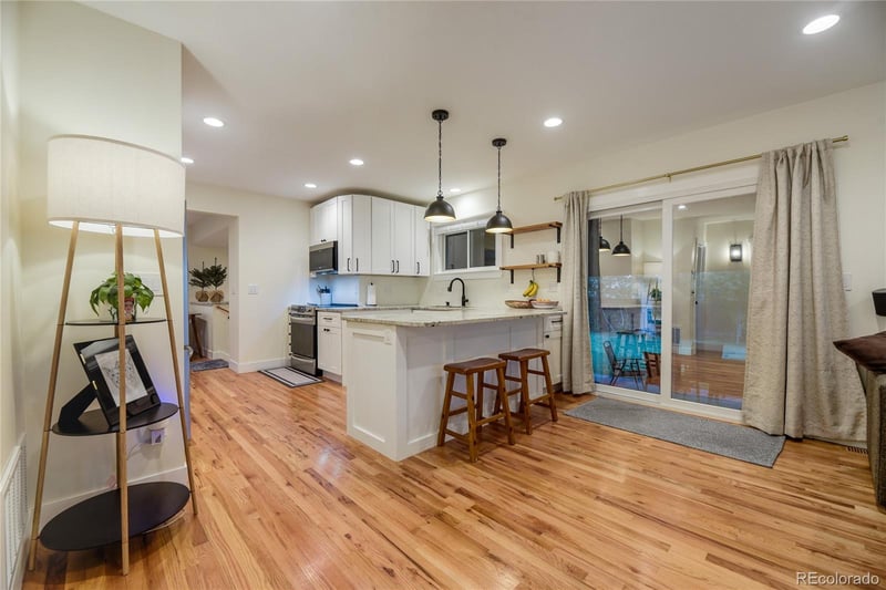1280 Oxford Ave, Englewood, CO 80110