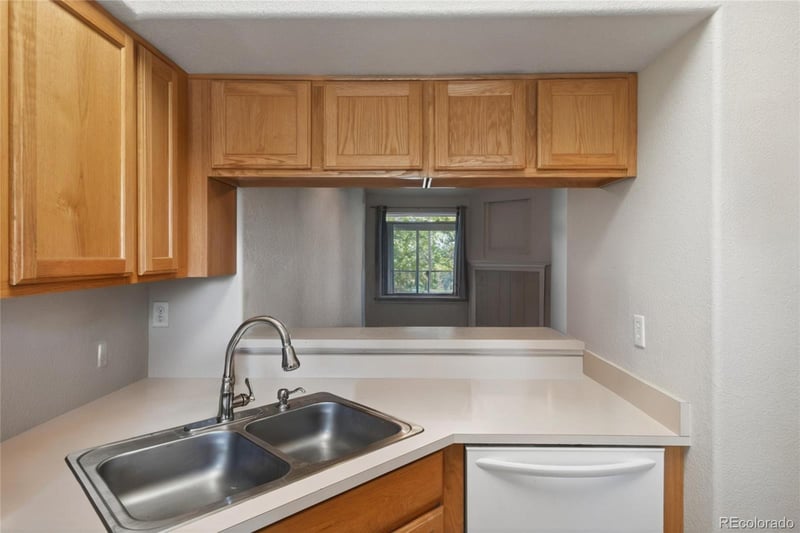 8685 Clay St #206, Westminster, CO 80031