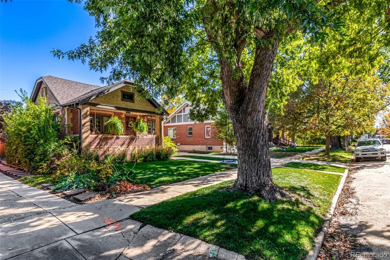 1630 Clermont St, Denver, CO 80220