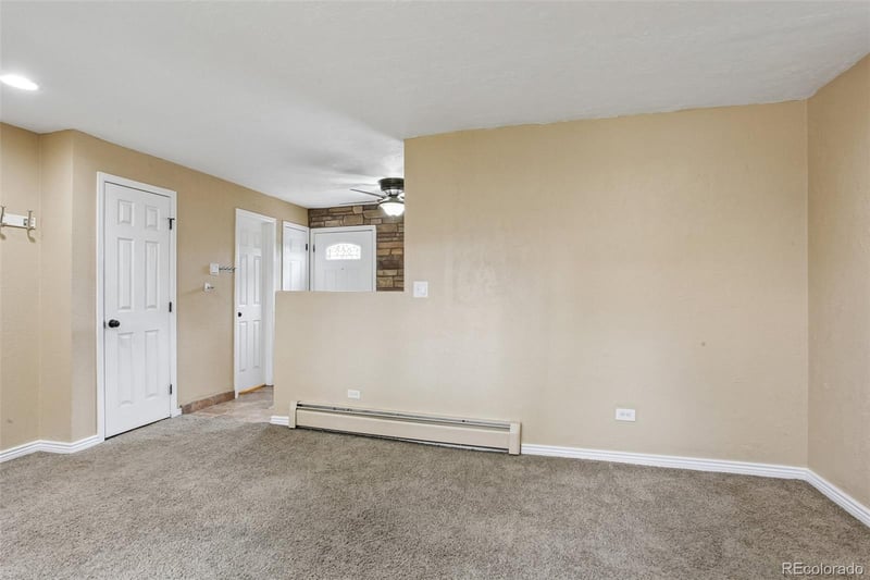 2190 Holly St #225, Denver, CO 80222