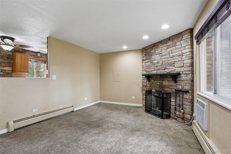 2190 Holly St #225, Denver, CO 80222