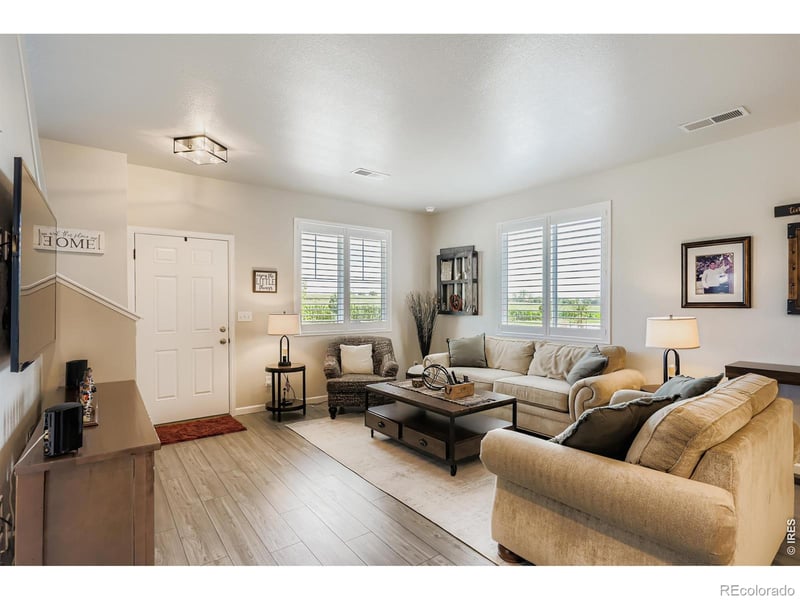 2397 Harlequin Pl, Johnstown, CO 80534