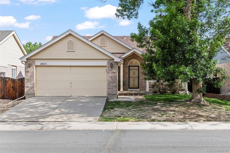 2871 Elaine Dr, Broomfield, CO 80020