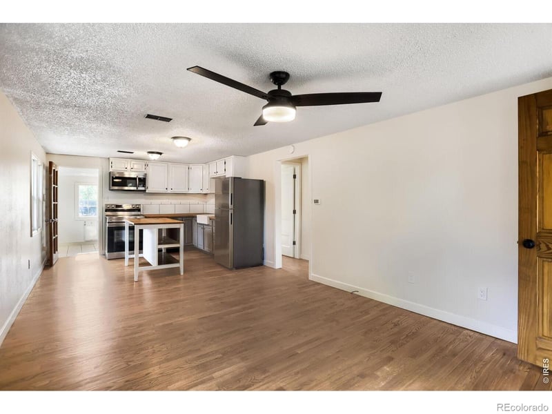 1041 Pratt St, Longmont, CO 80501