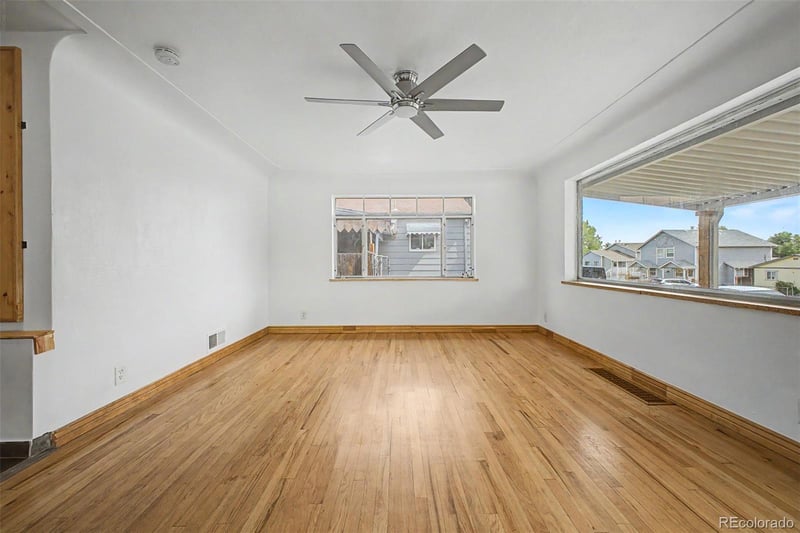 35 Meade St, Denver, CO 80219