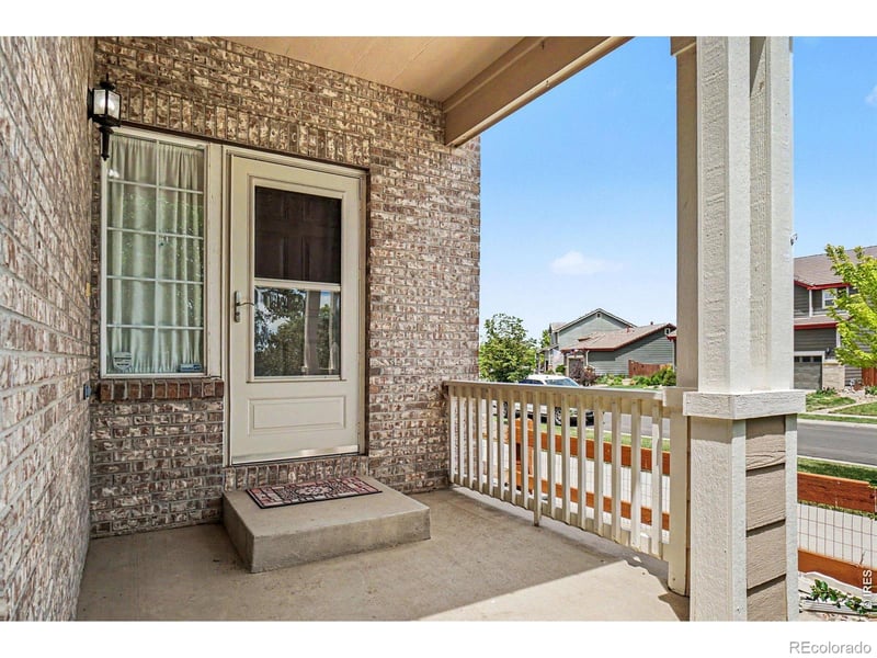 10053 Crystal Cir, Commerce City, CO 80022
