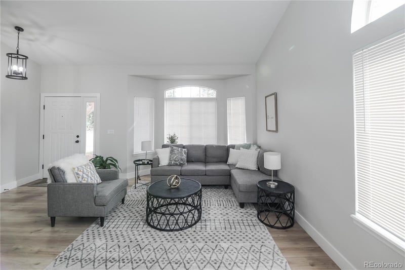 3036 White Oak Ln, Littleton, CO 80129