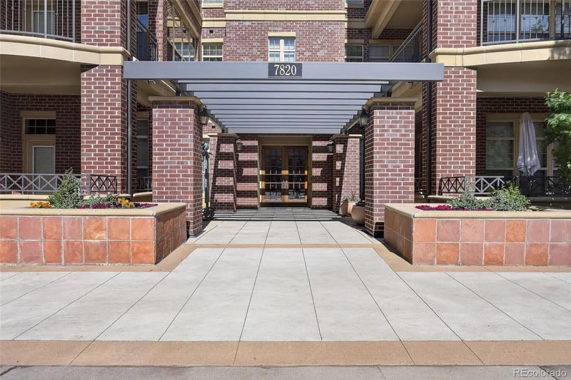 7820 Inverness Blvd #311, Englewood, CO 80112