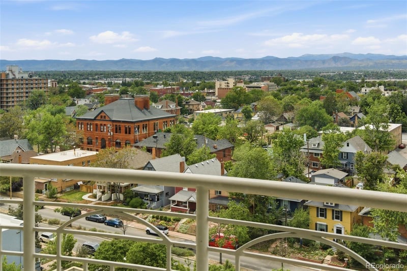 400 3rd Ave #1004, Denver, CO 80203