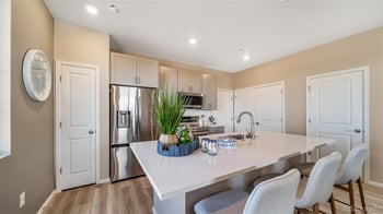 22403 46th Ave, Aurora, CO 80019