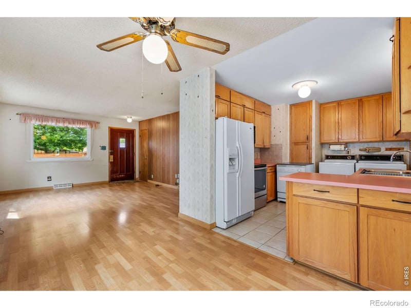 1038 Aspen St, Longmont, CO 80501