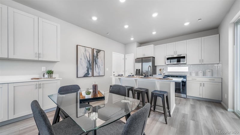 3932 Rome St, Aurora, CO 80019