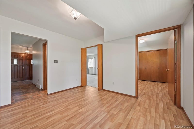 11468 Berry Dr, Englewood, CO 80111