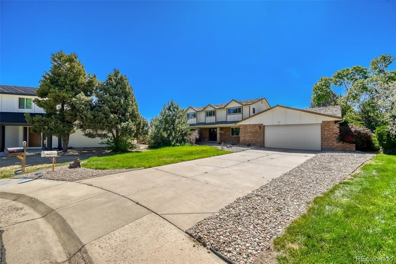 11468 Berry Dr, Englewood, CO 80111