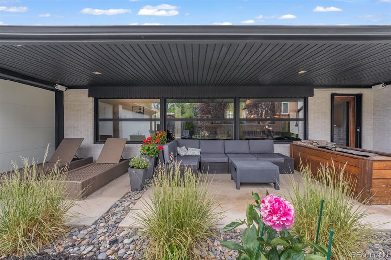 925 Teller St, Lakewood, CO 80214