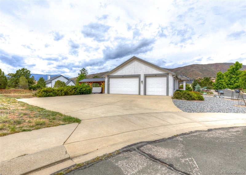 5775 Regal View Rd, Colorado Springs, CO 80919
