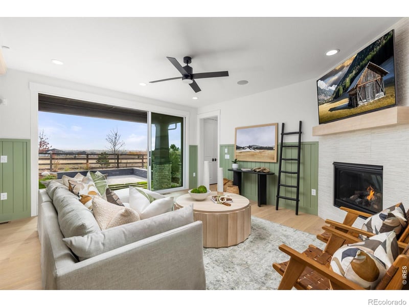 12736 Bend Ct, Longmont, CO 80504