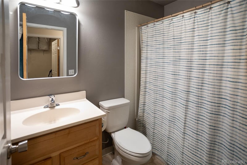 1312 Carson Way, Aurora, CO 80012