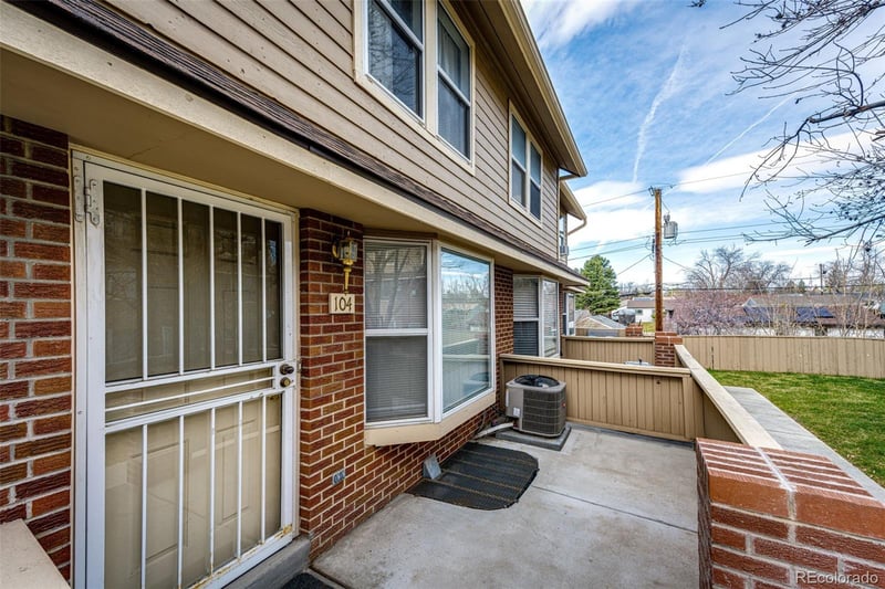 3300 Florida Ave #104, Denver, CO 80219