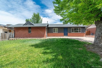 30 Ames St, Lakewood, CO 80226
