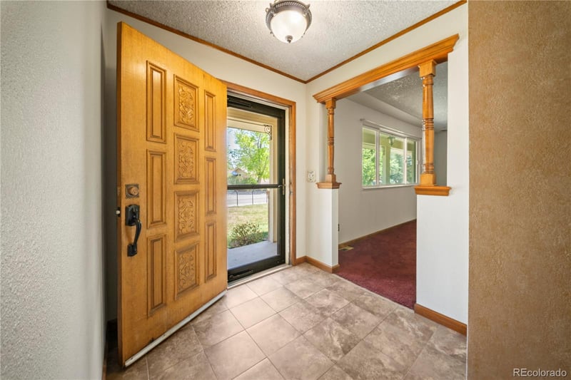 10152 70th Dr, Arvada, CO 80004