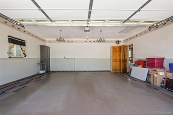 10152 70th Dr, Arvada, CO 80004