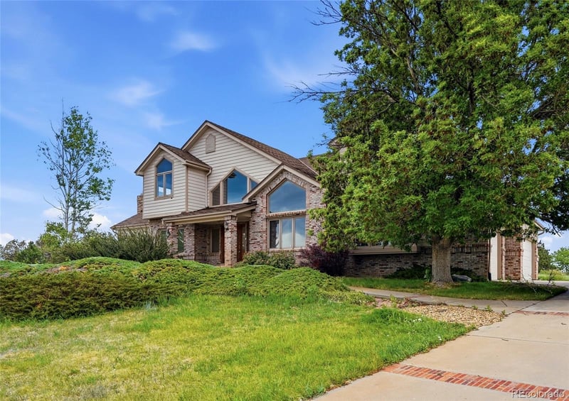 7701 S Pitkin Ct, Centennial, CO 80016