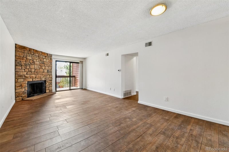443 Wright St #209, Lakewood, CO 80228