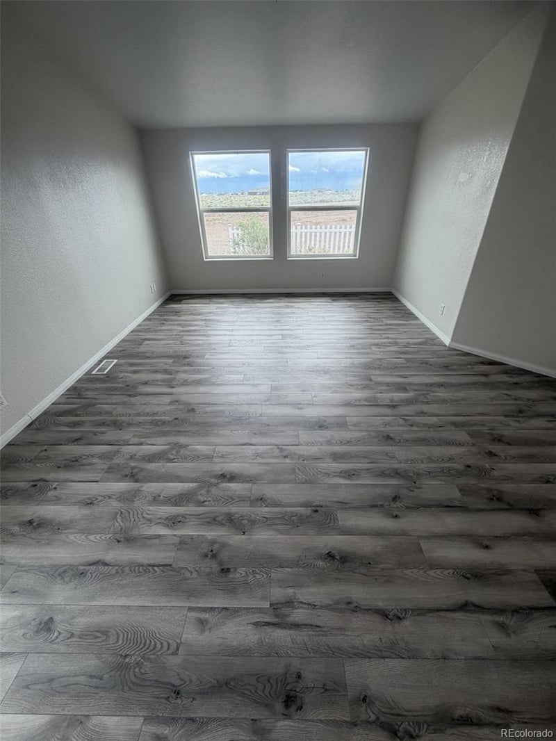 5511 Ridgetop Ct, Alamosa, CO 81101