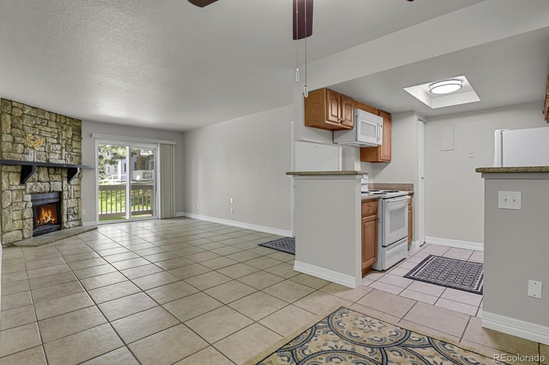 13200 Jewell Ave #104, Aurora, CO 80012