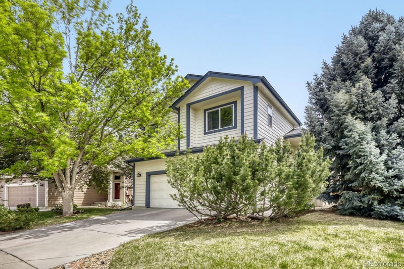 1355 Carnation Cir, Longmont, CO 80503