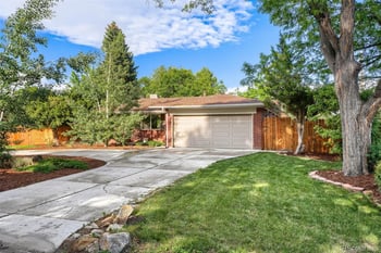 2020 Newcombe Dr, Lakewood, CO 80215