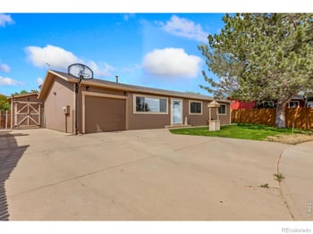 509 11th St, Gilcrest, CO 80623