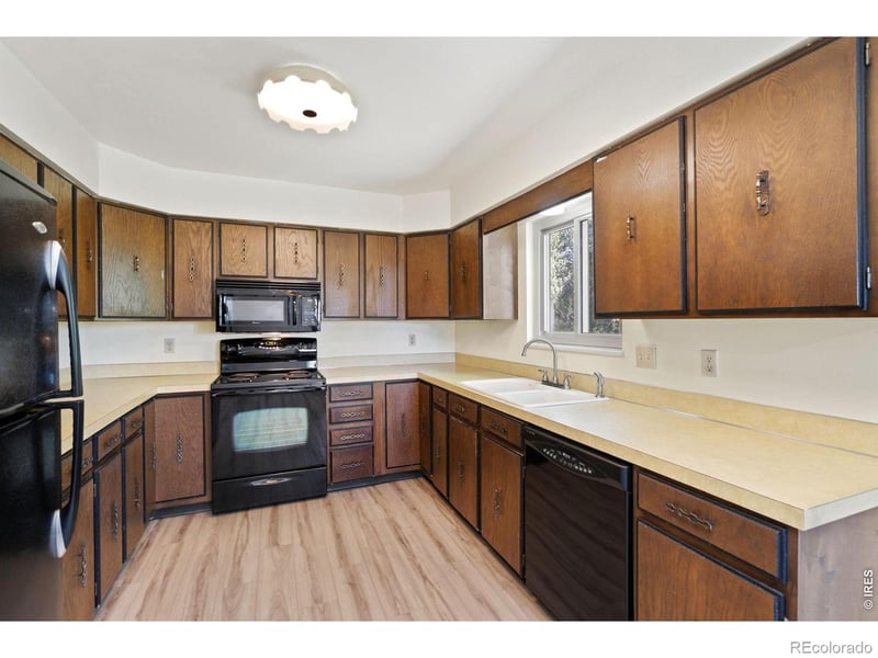 217 21st St, Loveland, CO 80537