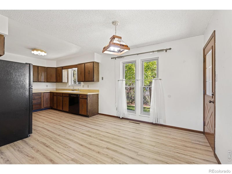 217 21st St, Loveland, CO 80537
