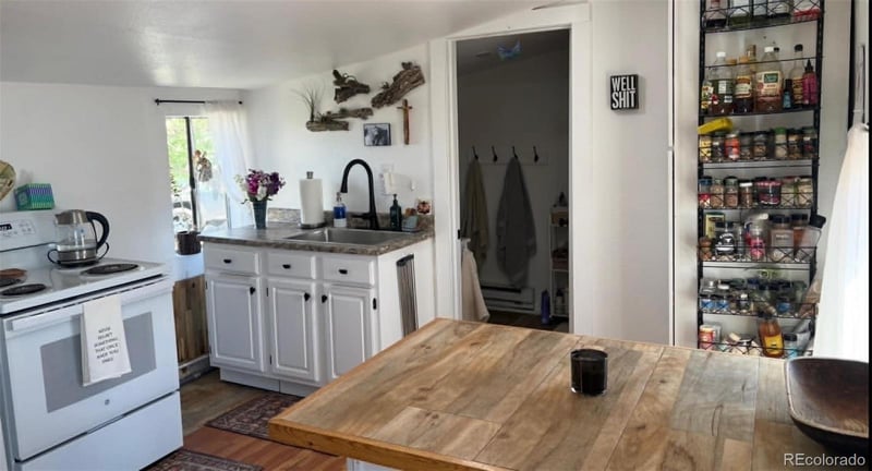 8045 Moore Roads #Studio, Littleton, CO 80125