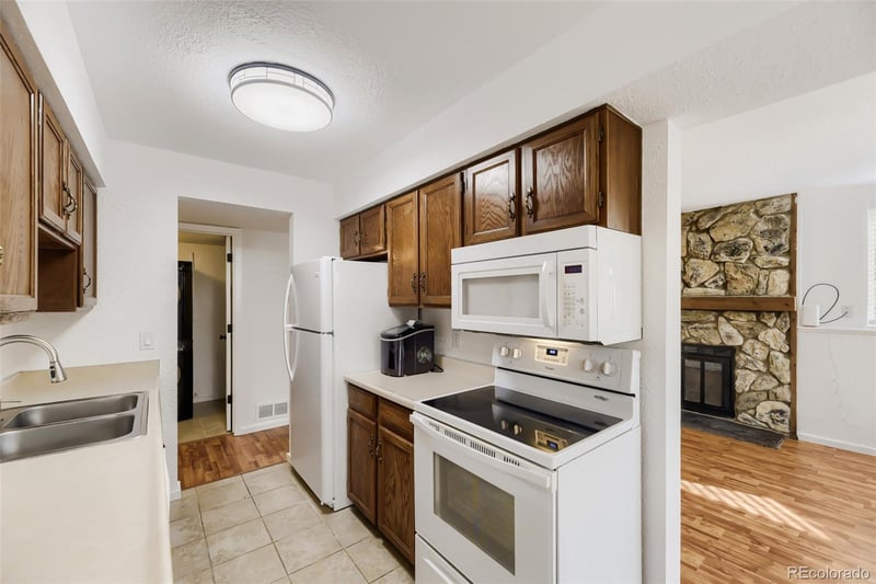 17662 Loyola Dr #2111L, Aurora, CO 80013