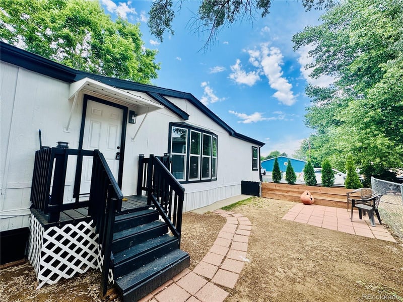 712 Oriole Dr, Lafayette, CO 80026
