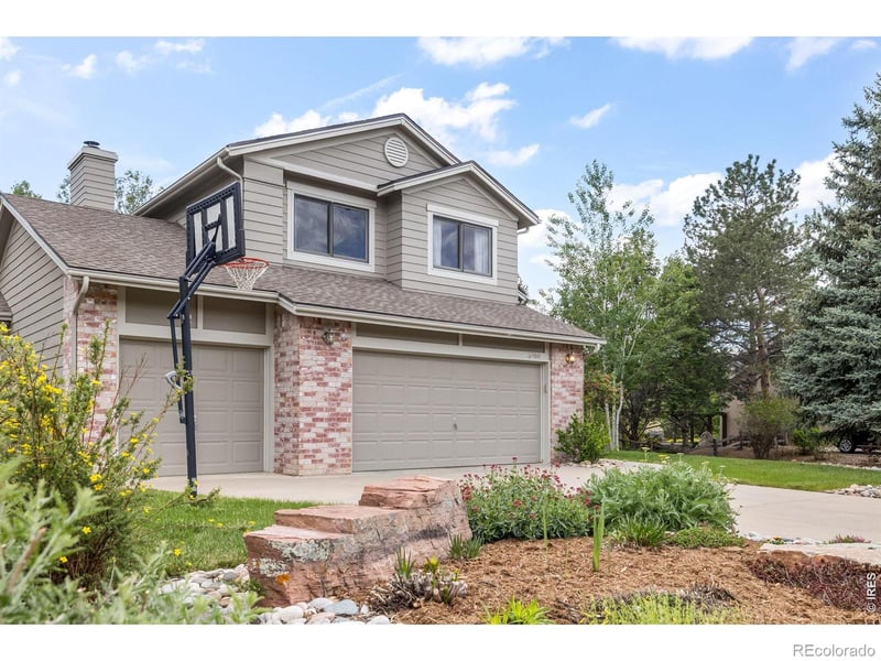 3980 Pebble Beach Dr, Longmont, CO 80503