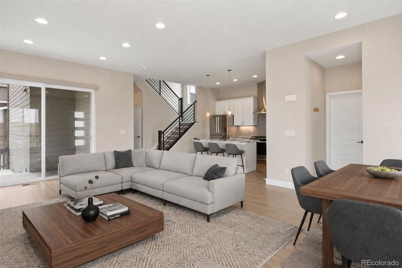 6129 Stable View St, Castle Pines, CO 80108