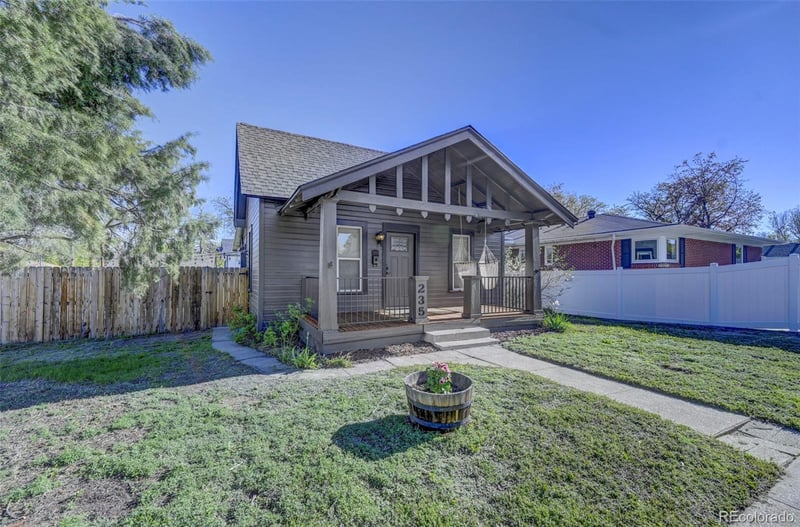 235 Cornell Ave, Englewood, CO 80113