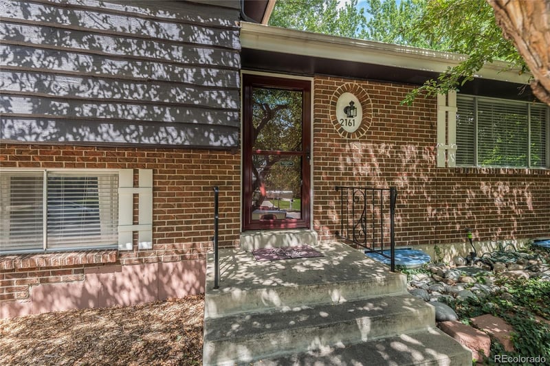 2161 S Allison Ct, Lakewood, CO 80227