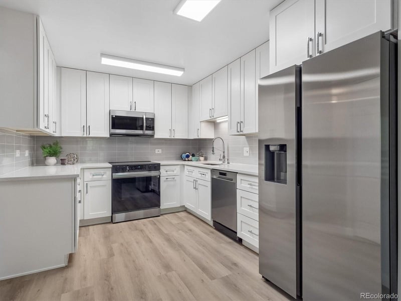 635 Alton Way #4B, Denver, CO 80247