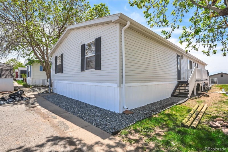 26900 Colfax Ave Lot 156, Aurora, CO 80018
