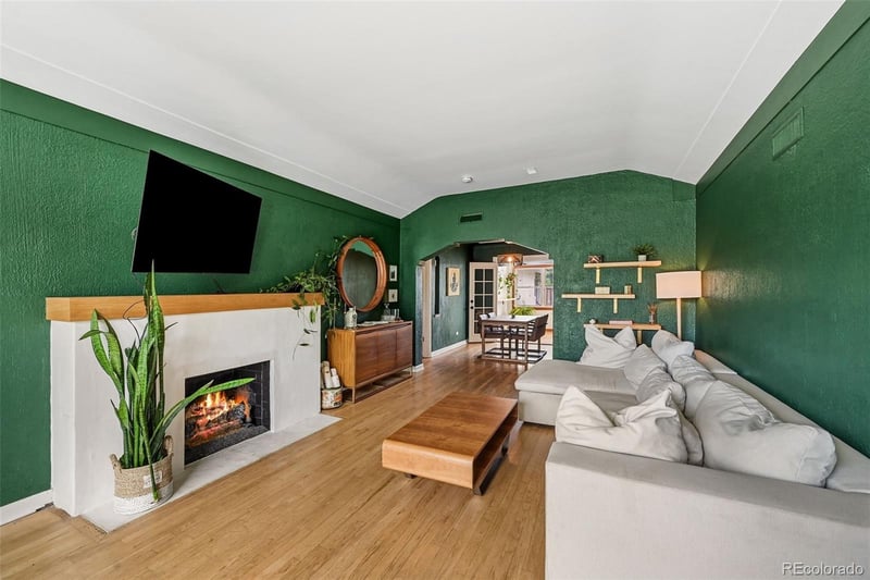 5075 W Moncrieff Pl, Denver, CO 80212
