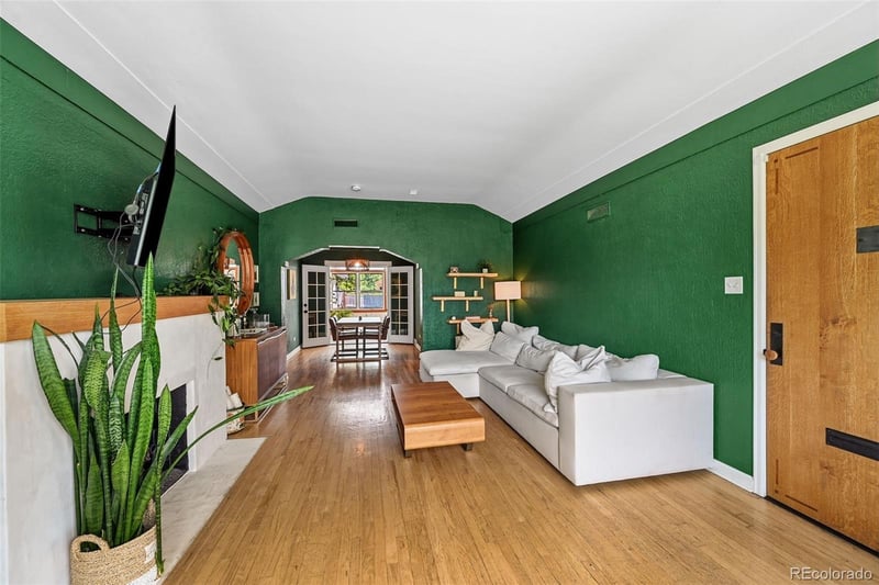 5075 W Moncrieff Pl, Denver, CO 80212