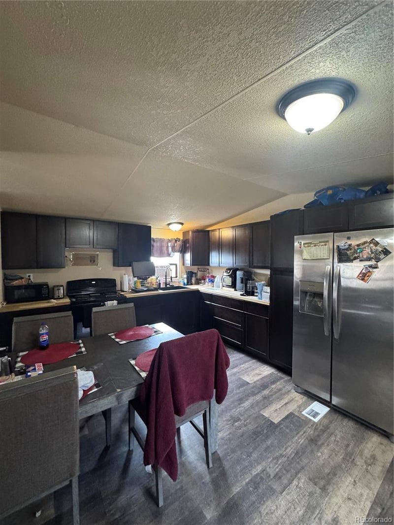 2 Sage Ct, Florence, CO 81226