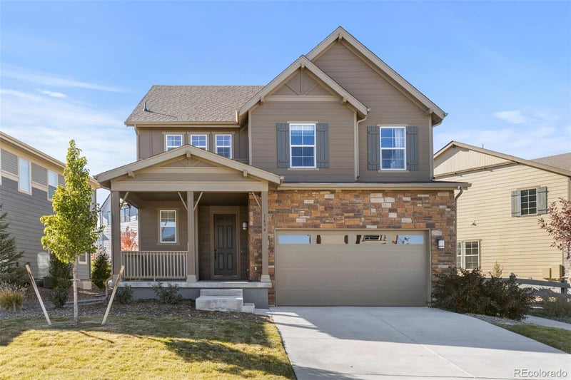1694 Stable View Dr, Castle Pines, CO 80108