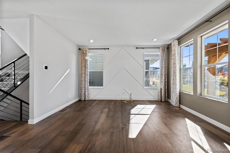 1694 Stable View Dr, Castle Pines, CO 80108