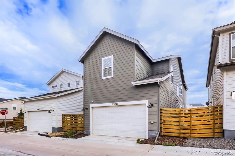 23920 34th Ave, Aurora, CO 80019